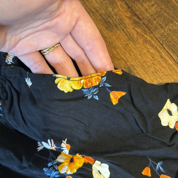 H&M romper. - Picture 4 of 7